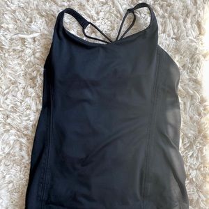 Lululemon Free to Be Tank - size 6